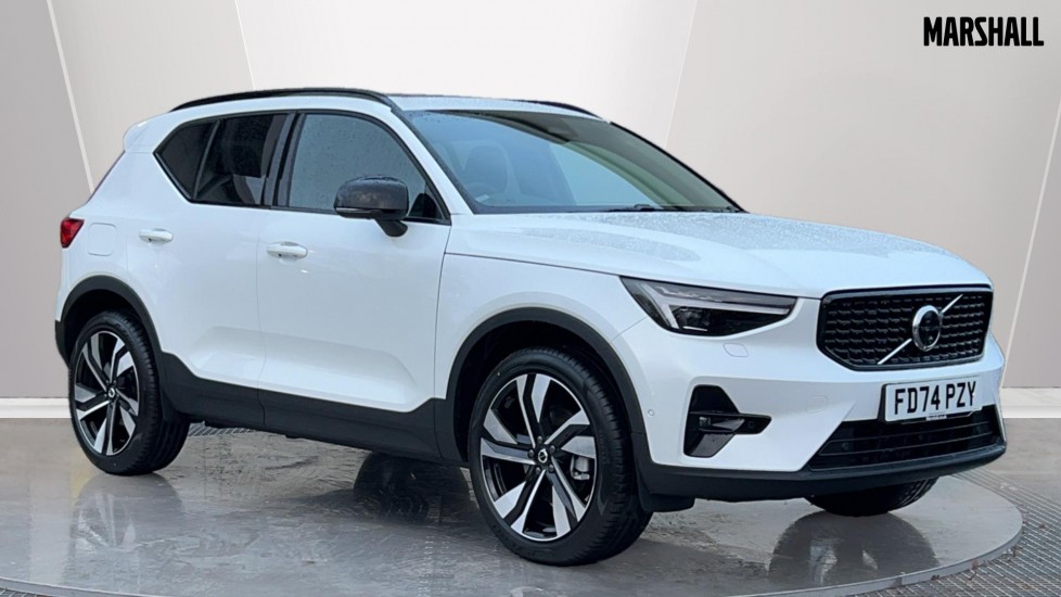 Main listing image - Volvo XC40