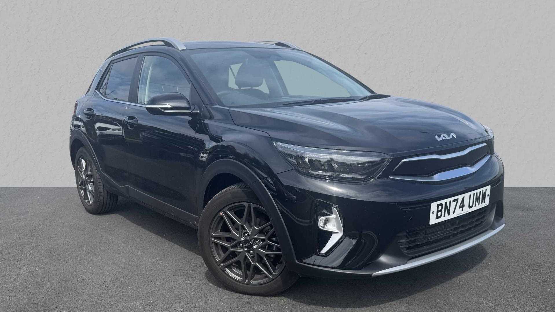 Main listing image - Kia Stonic