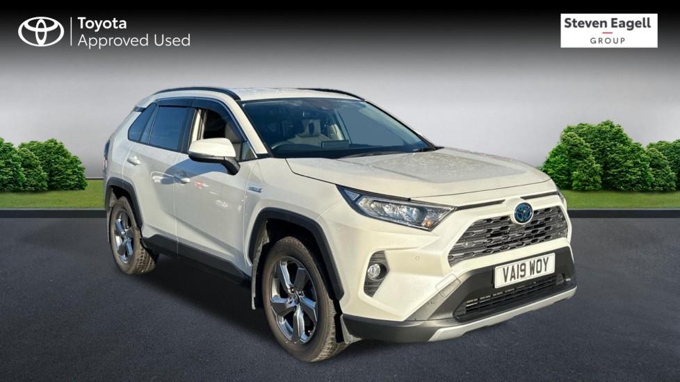 Main listing image - Toyota RAV4