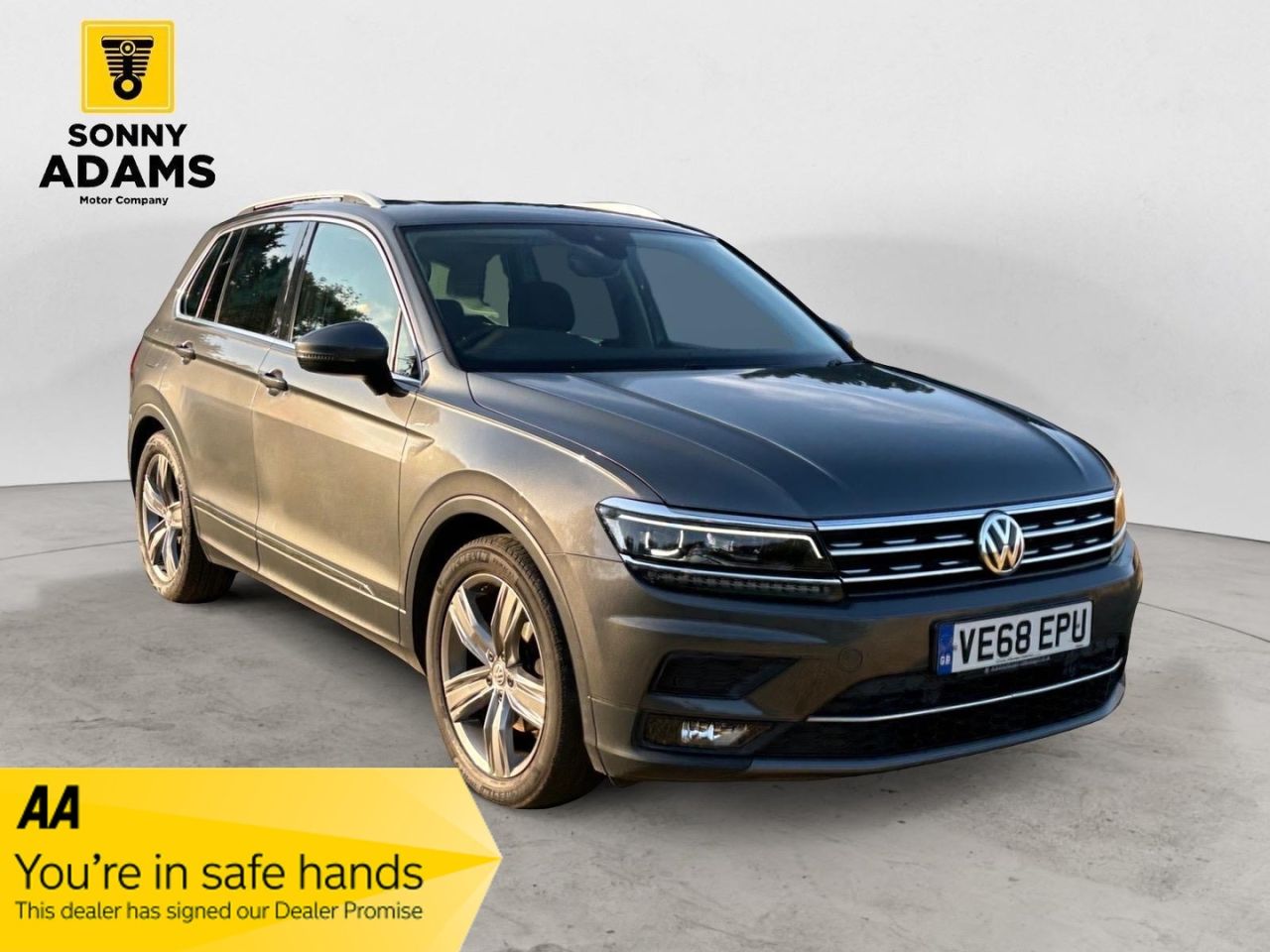 Main listing image - Volkswagen Tiguan