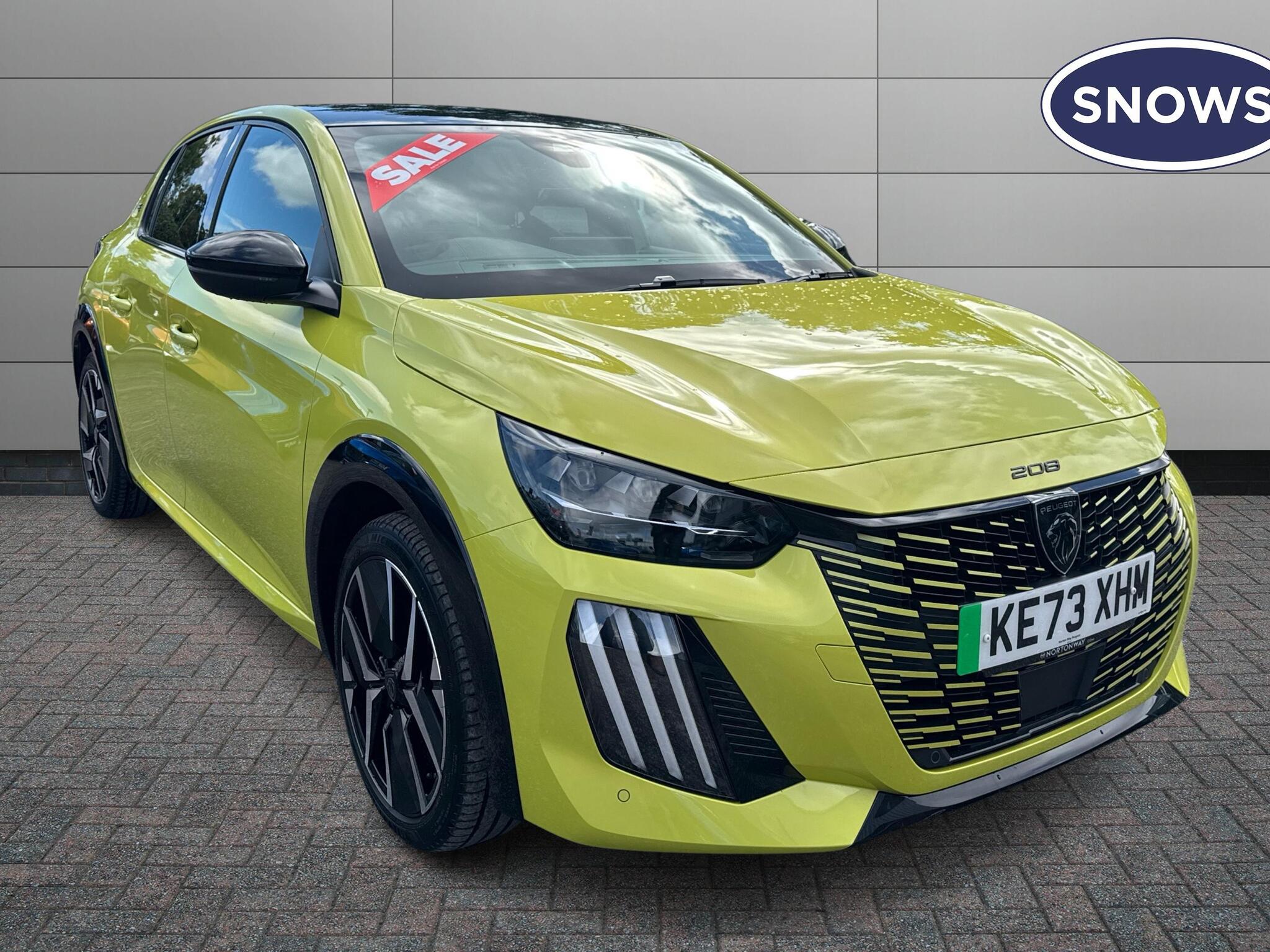Main listing image - Peugeot e-208