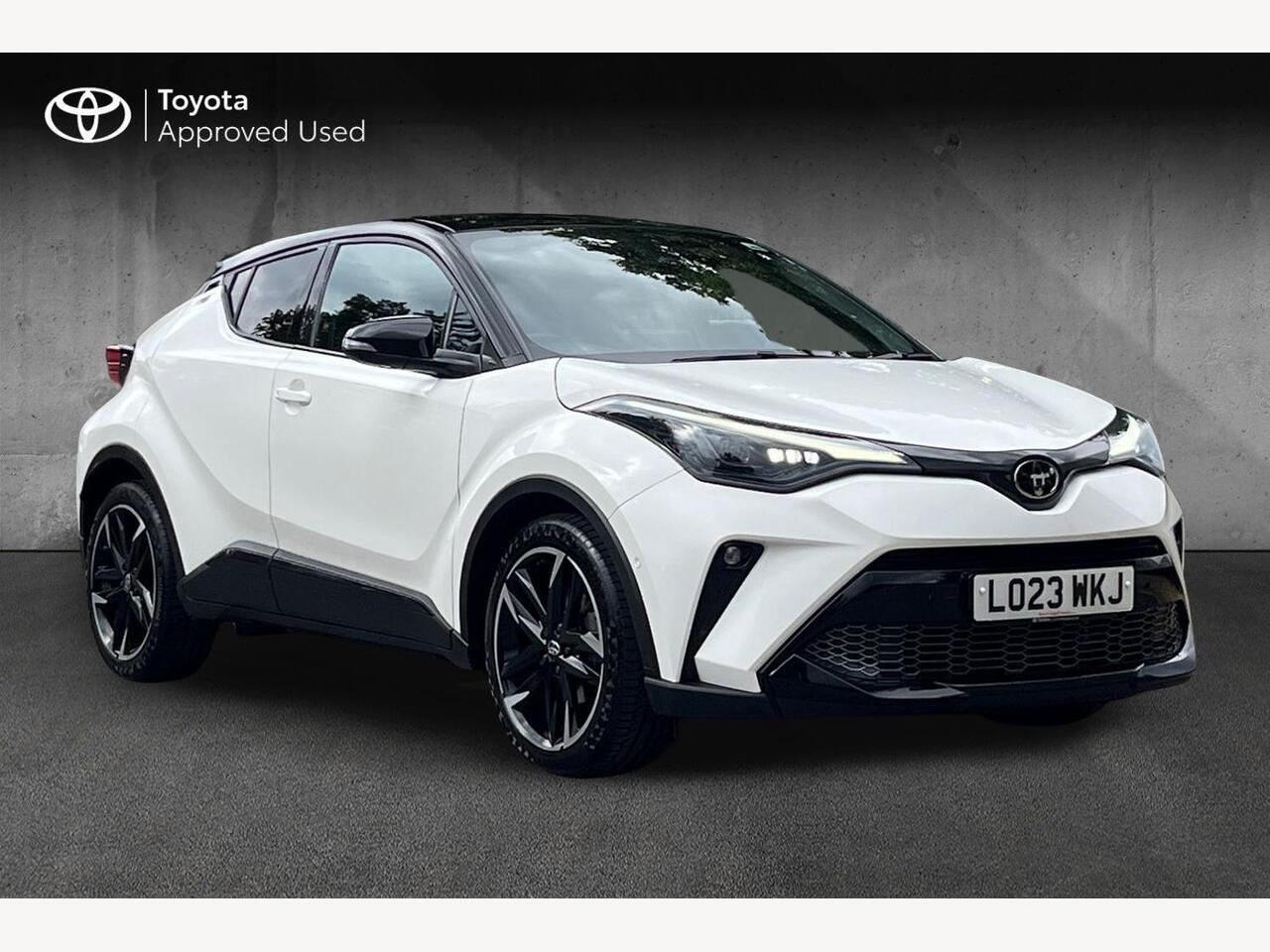 Main listing image - Toyota C-HR