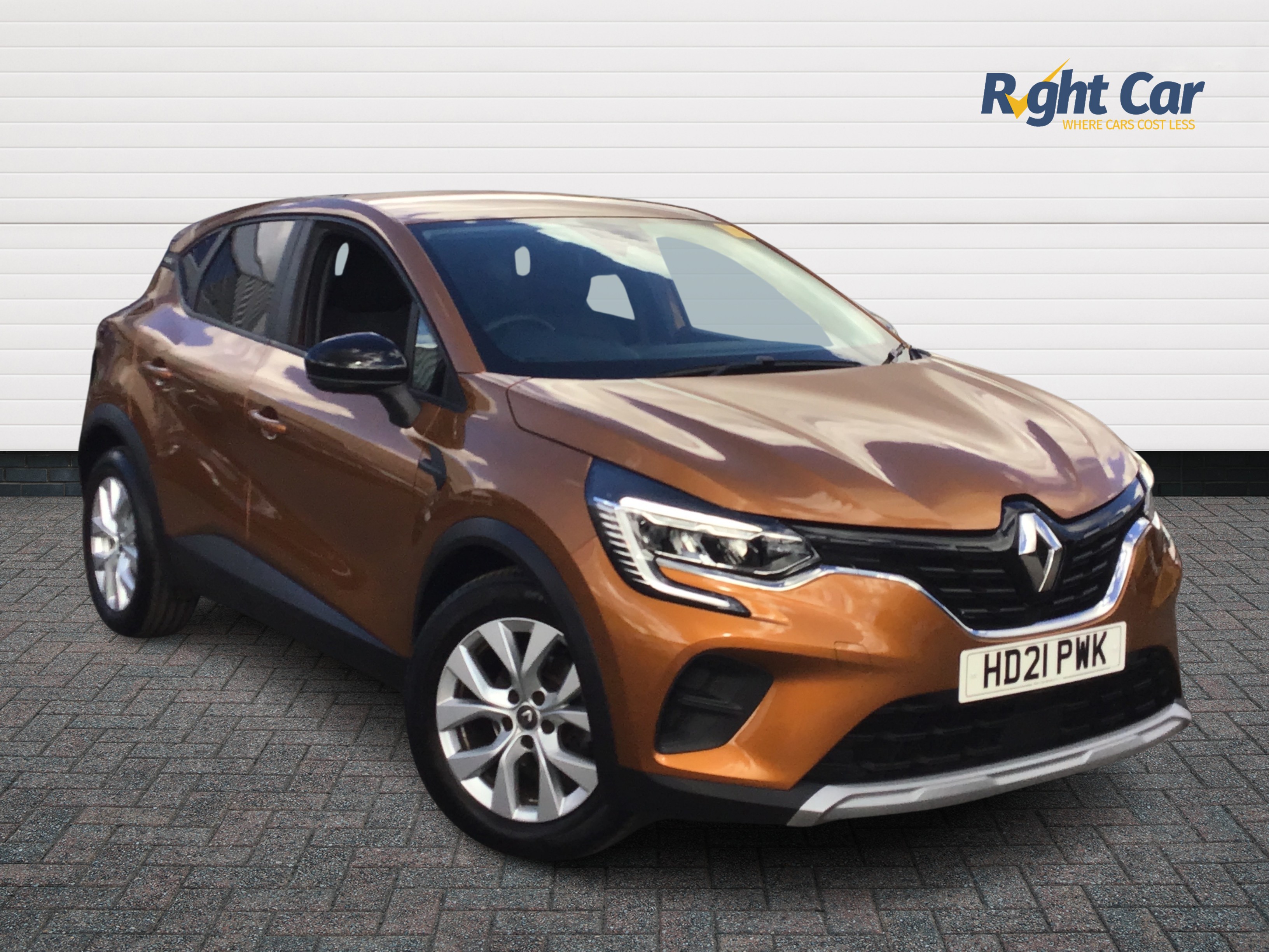 Main listing image - Renault Captur