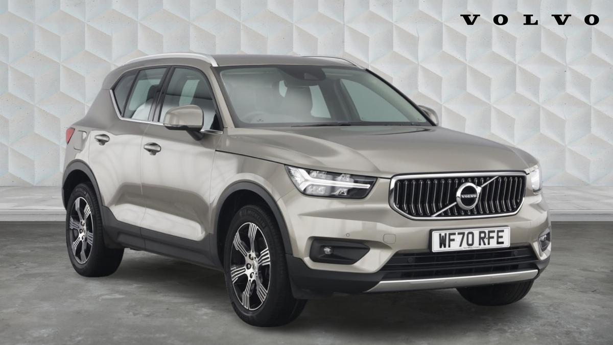 Main listing image - Volvo XC40