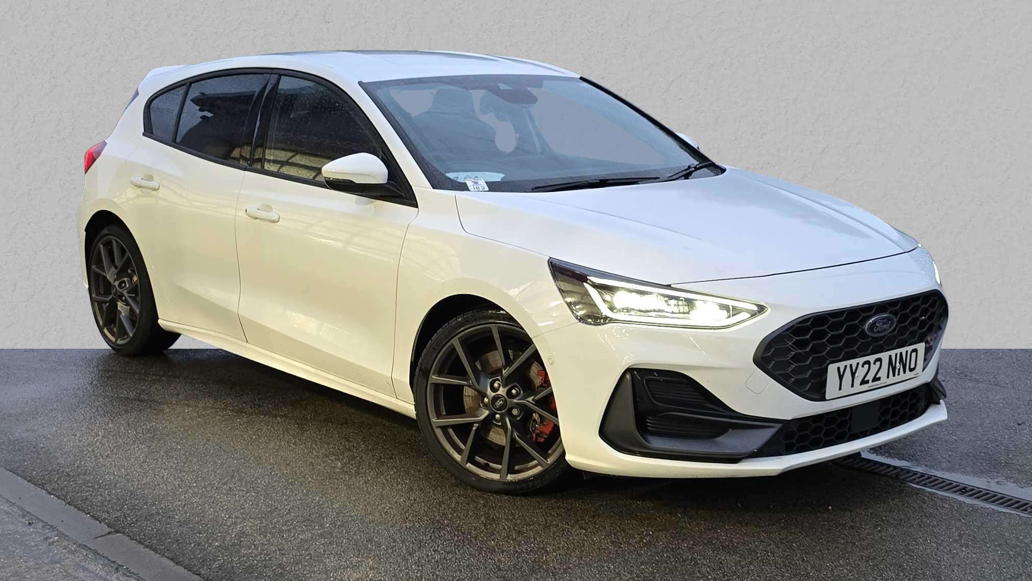 Main listing image - Ford Focus ST