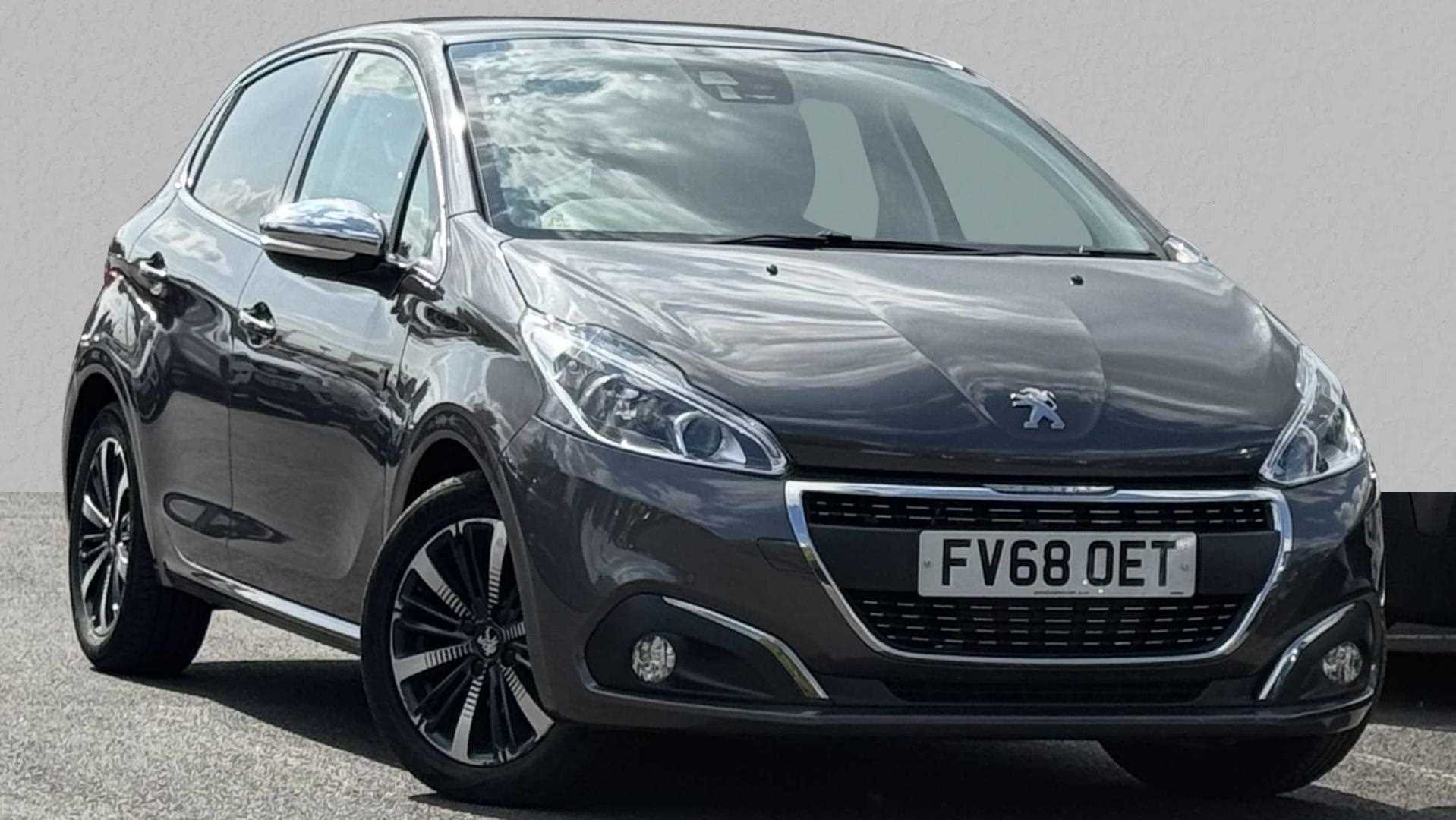Main listing image - Peugeot 208