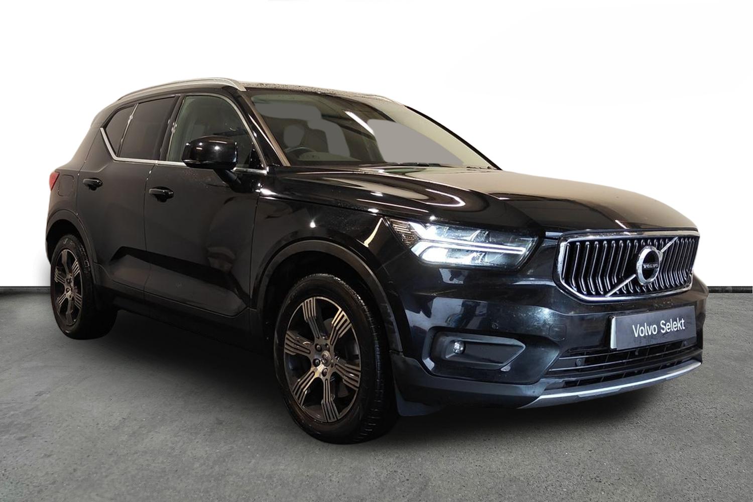 Main listing image - Volvo XC40