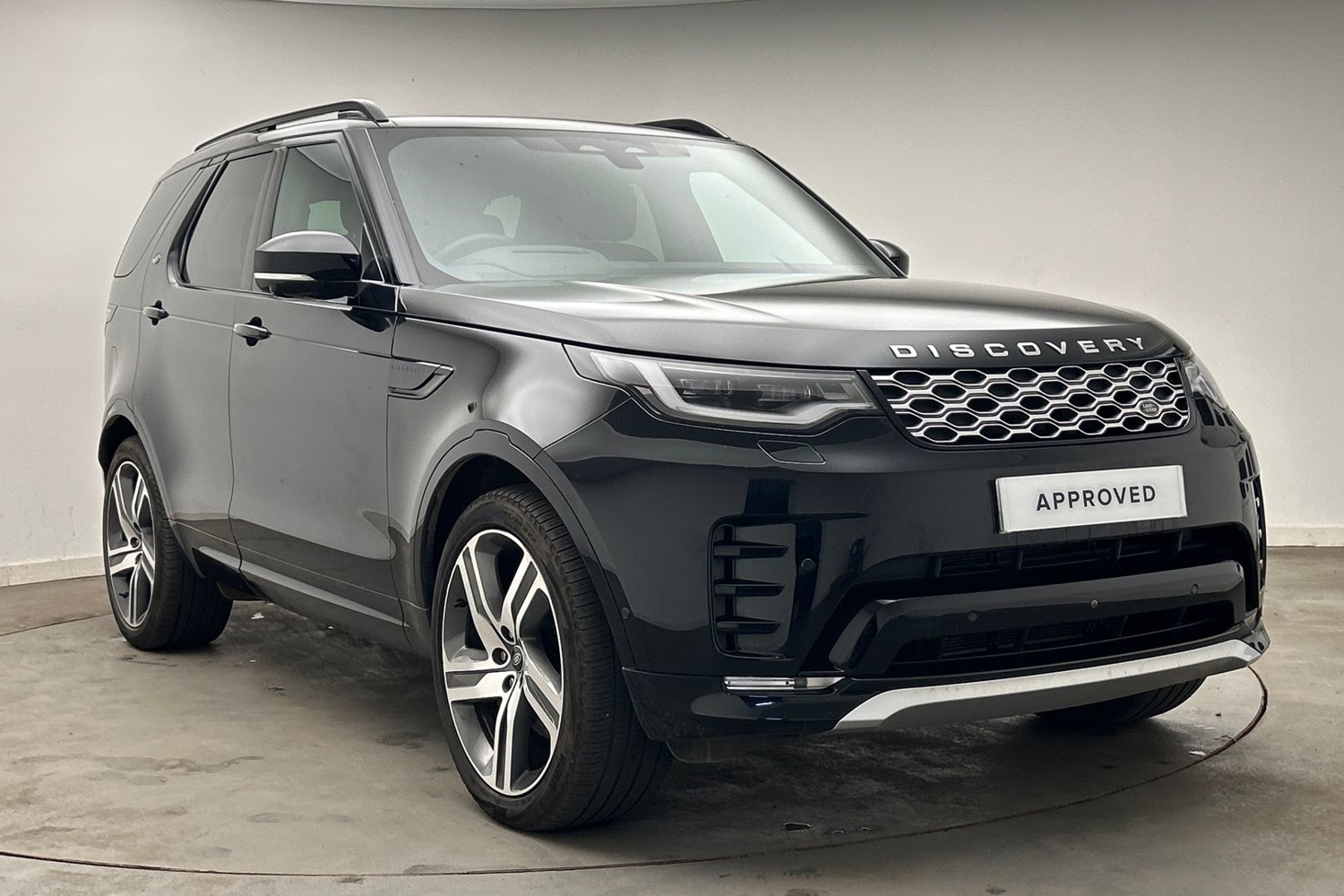 Main listing image - Land Rover Discovery