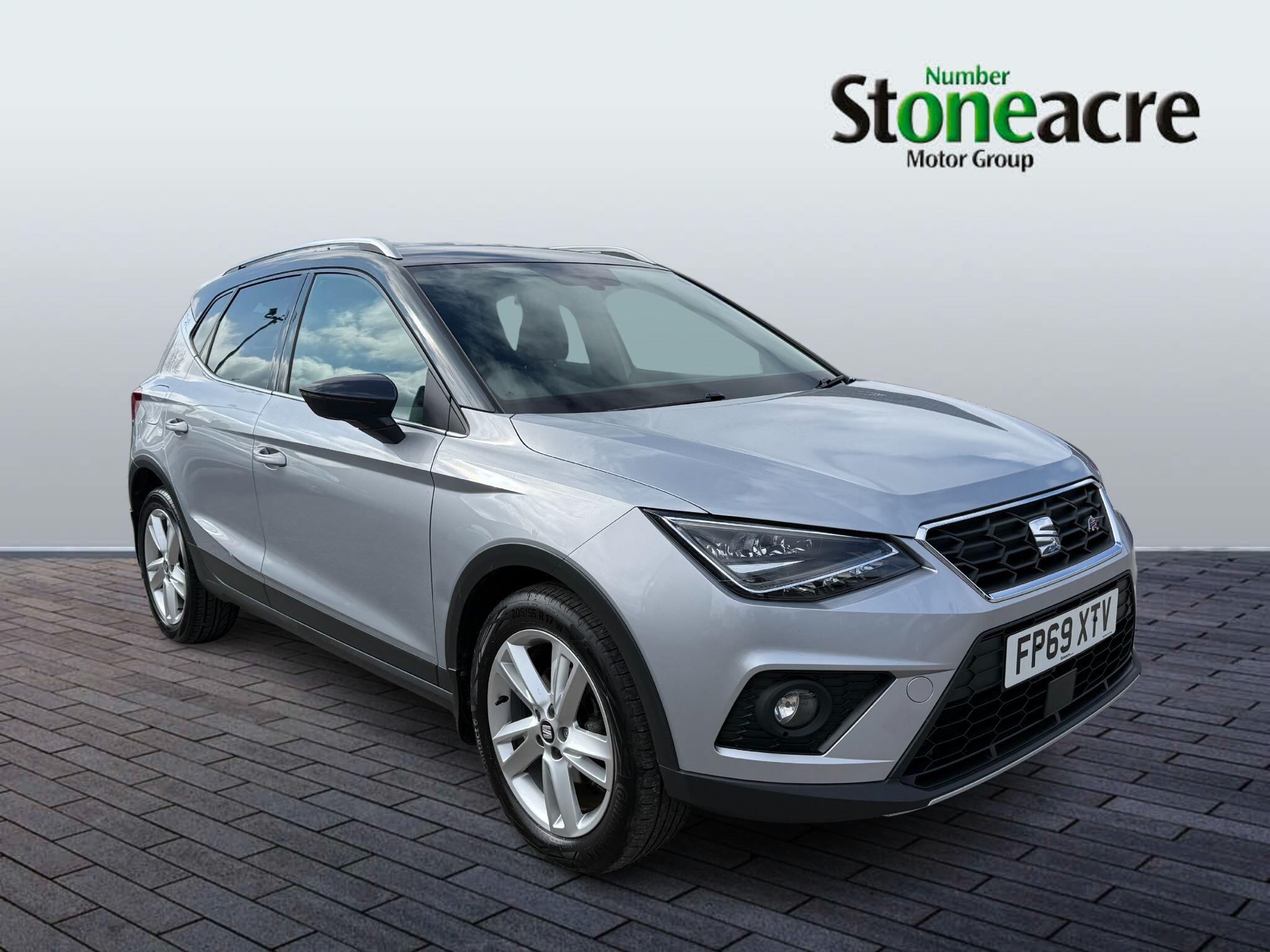 Main listing image - SEAT Arona