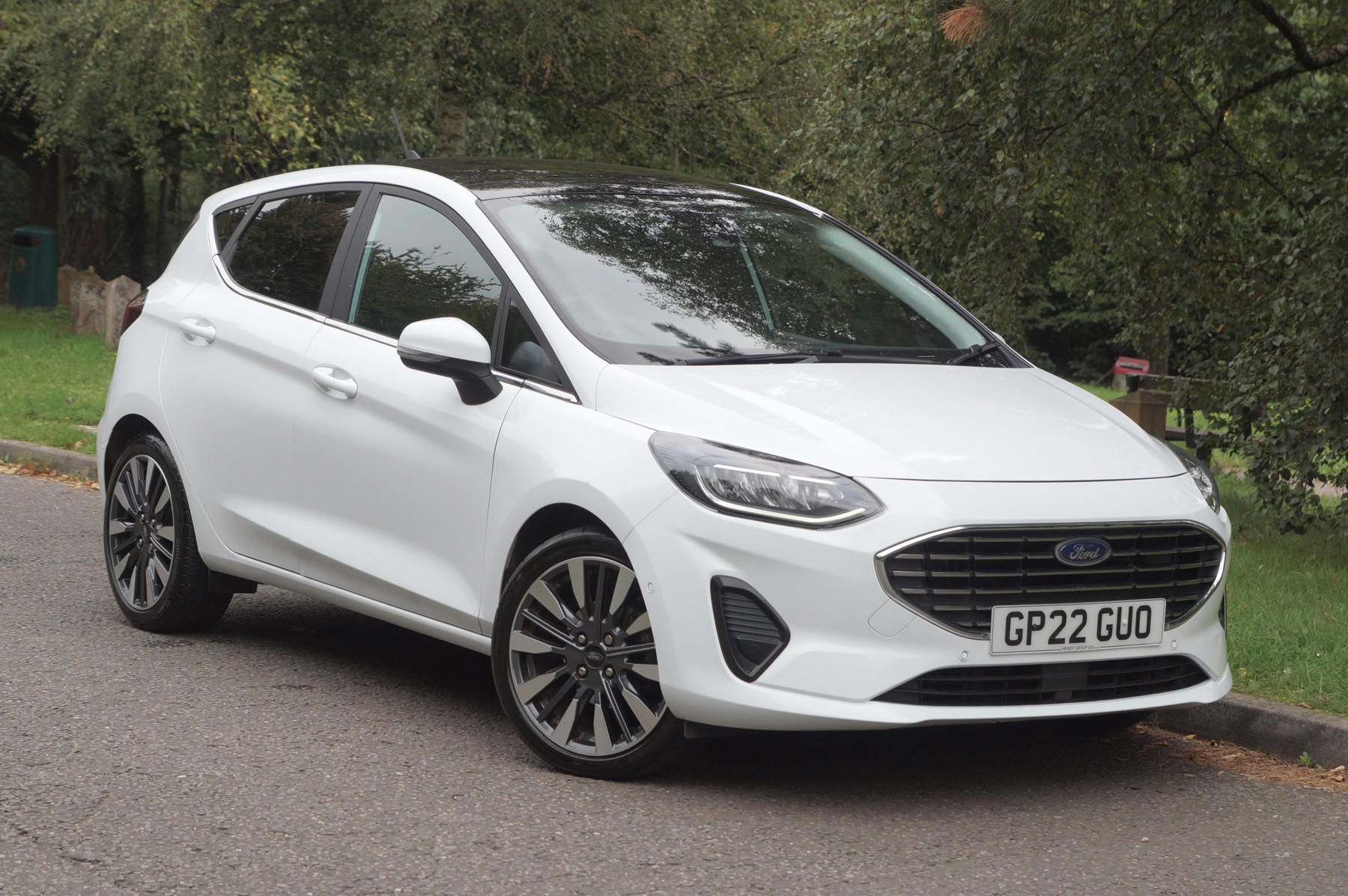 Main listing image - Ford Fiesta