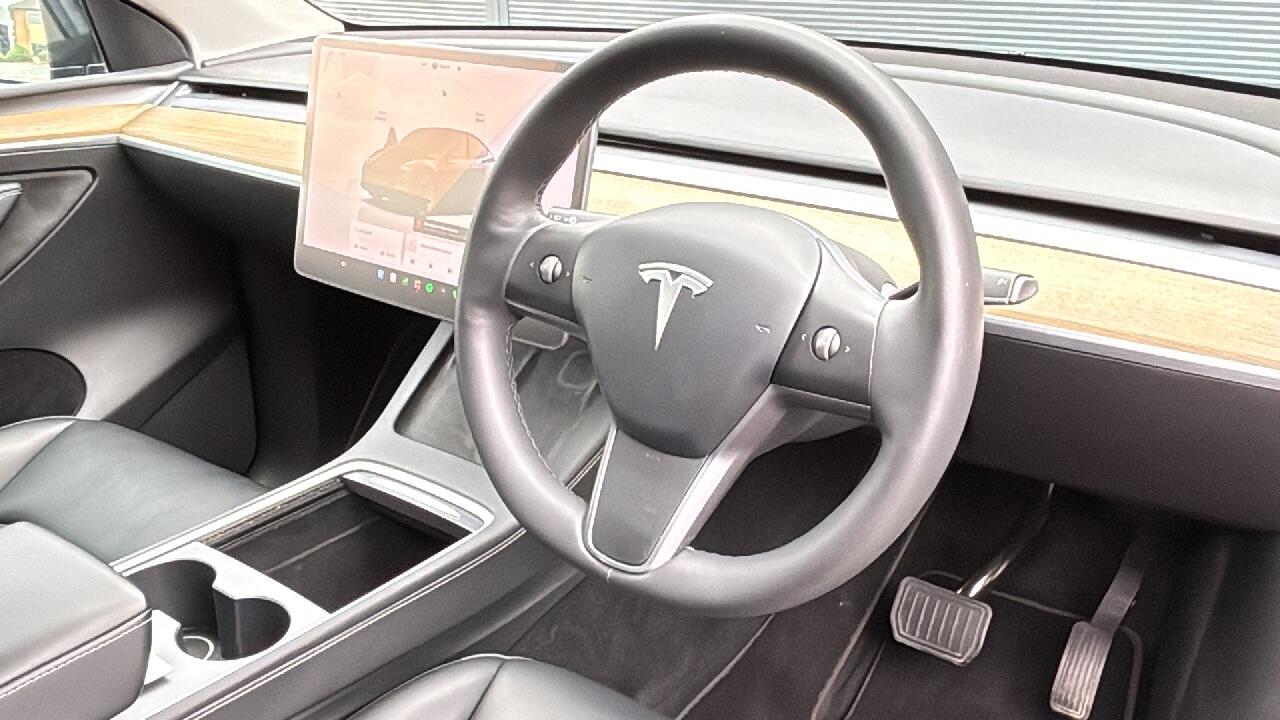 Main listing image - Tesla Model Y