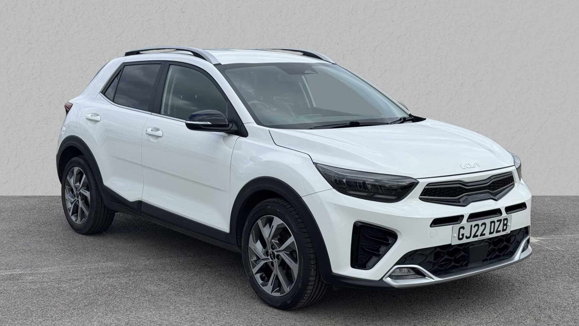 Main listing image - Kia Stonic