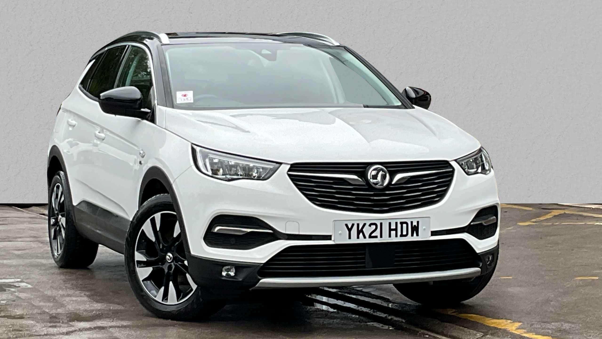 Main listing image - Vauxhall Grandland X