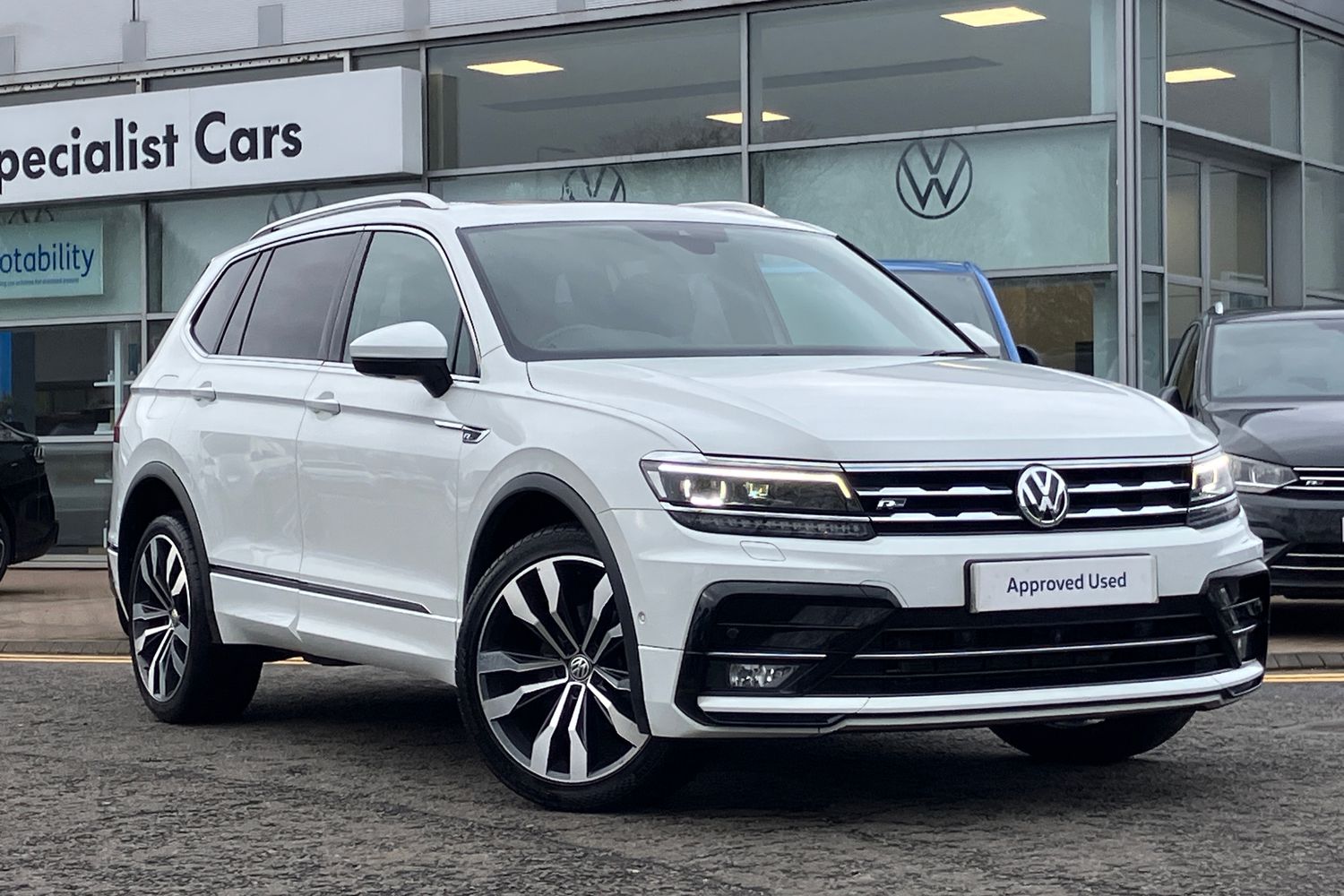 Main listing image - Volkswagen Tiguan Allspace