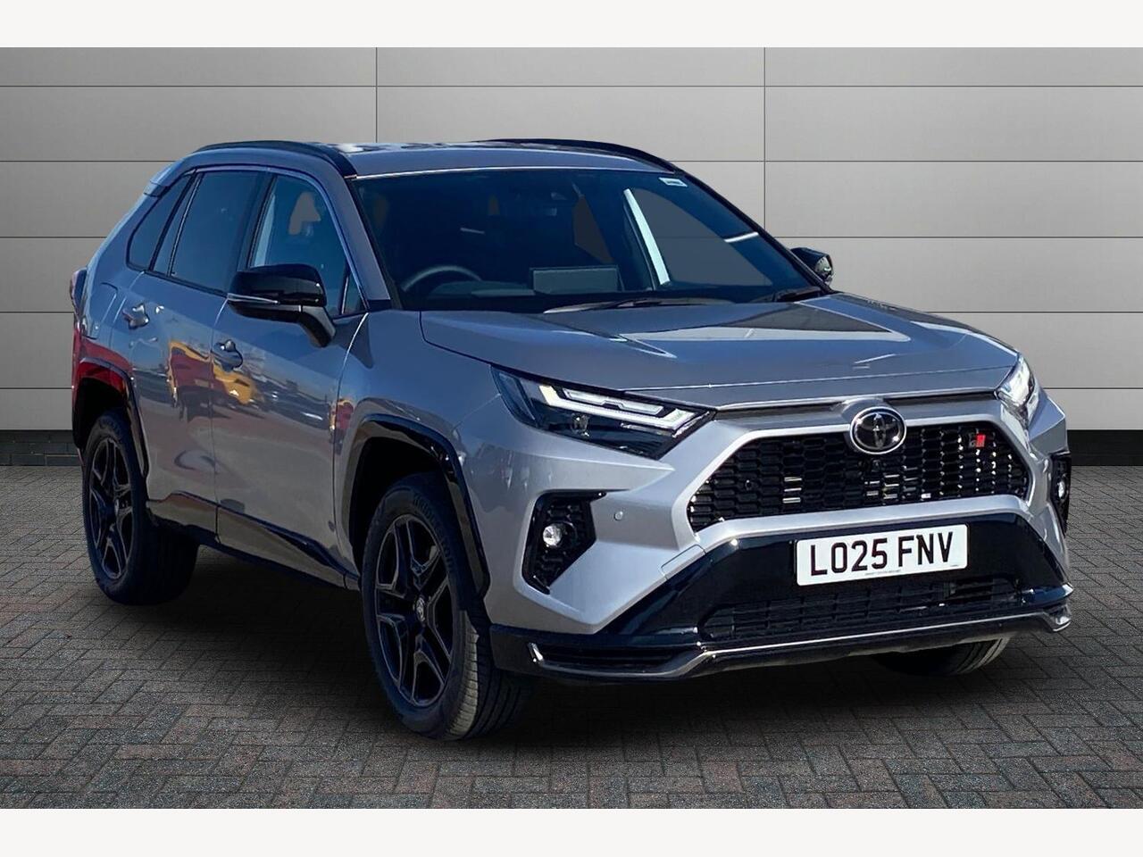 Main listing image - Toyota RAV4