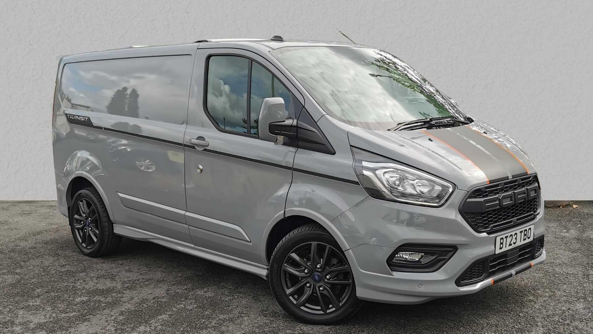 Main listing image - Ford Transit Custom