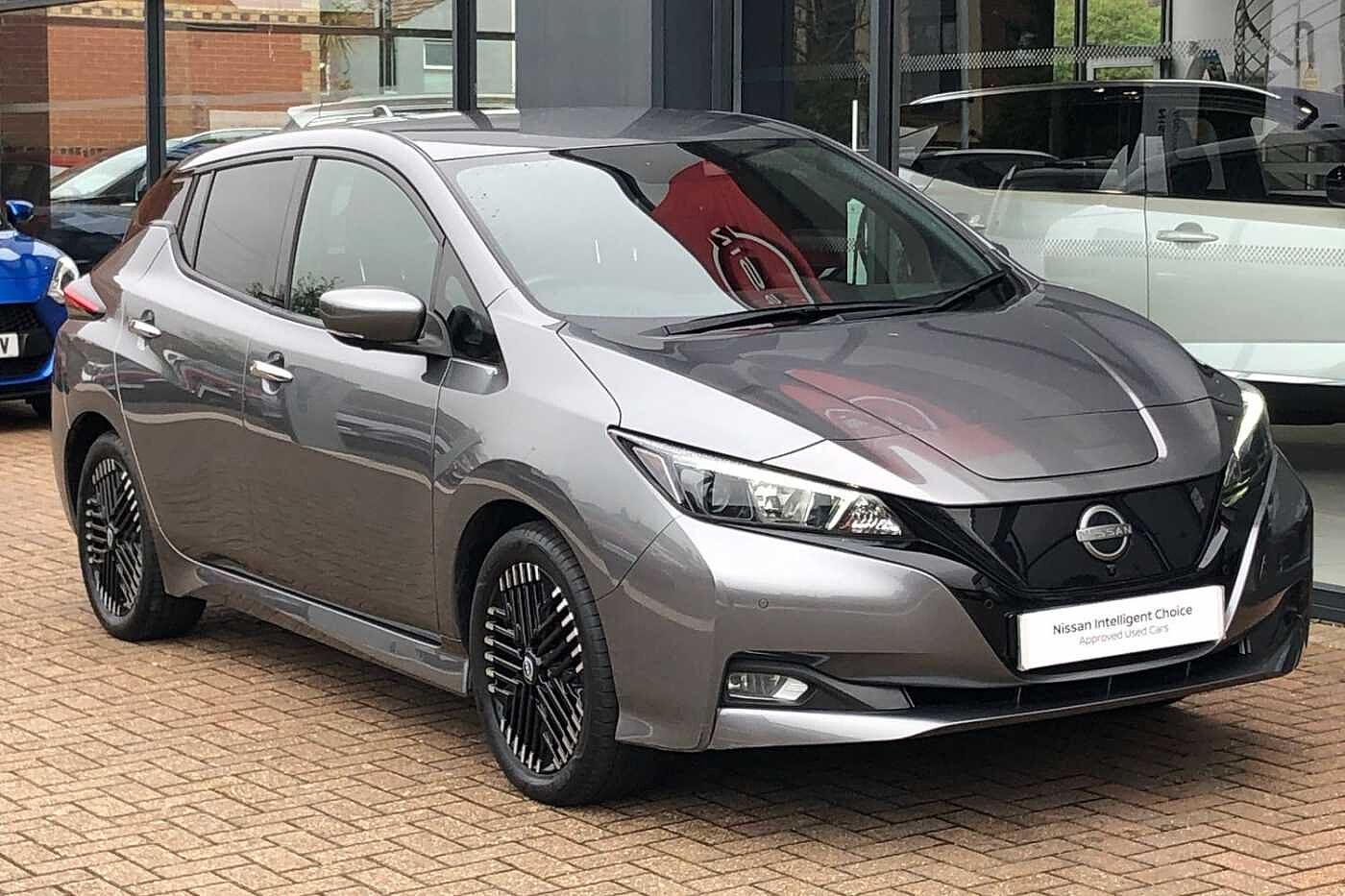 Main listing image - Nissan Leaf