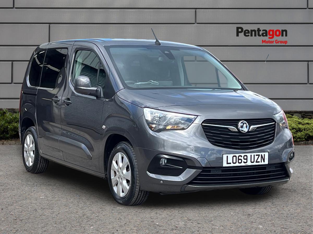 Main listing image - Vauxhall Combo Life