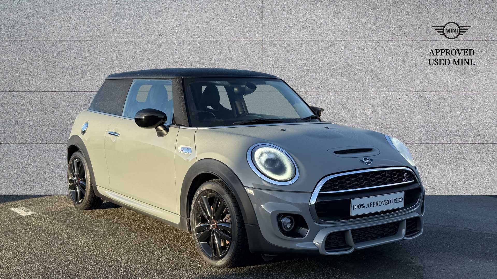 Main listing image - MINI Hatchback