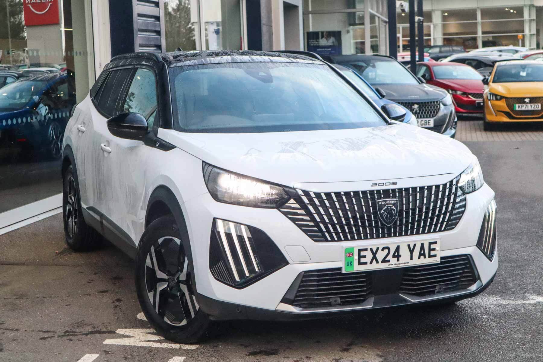 Main listing image - Peugeot e-2008