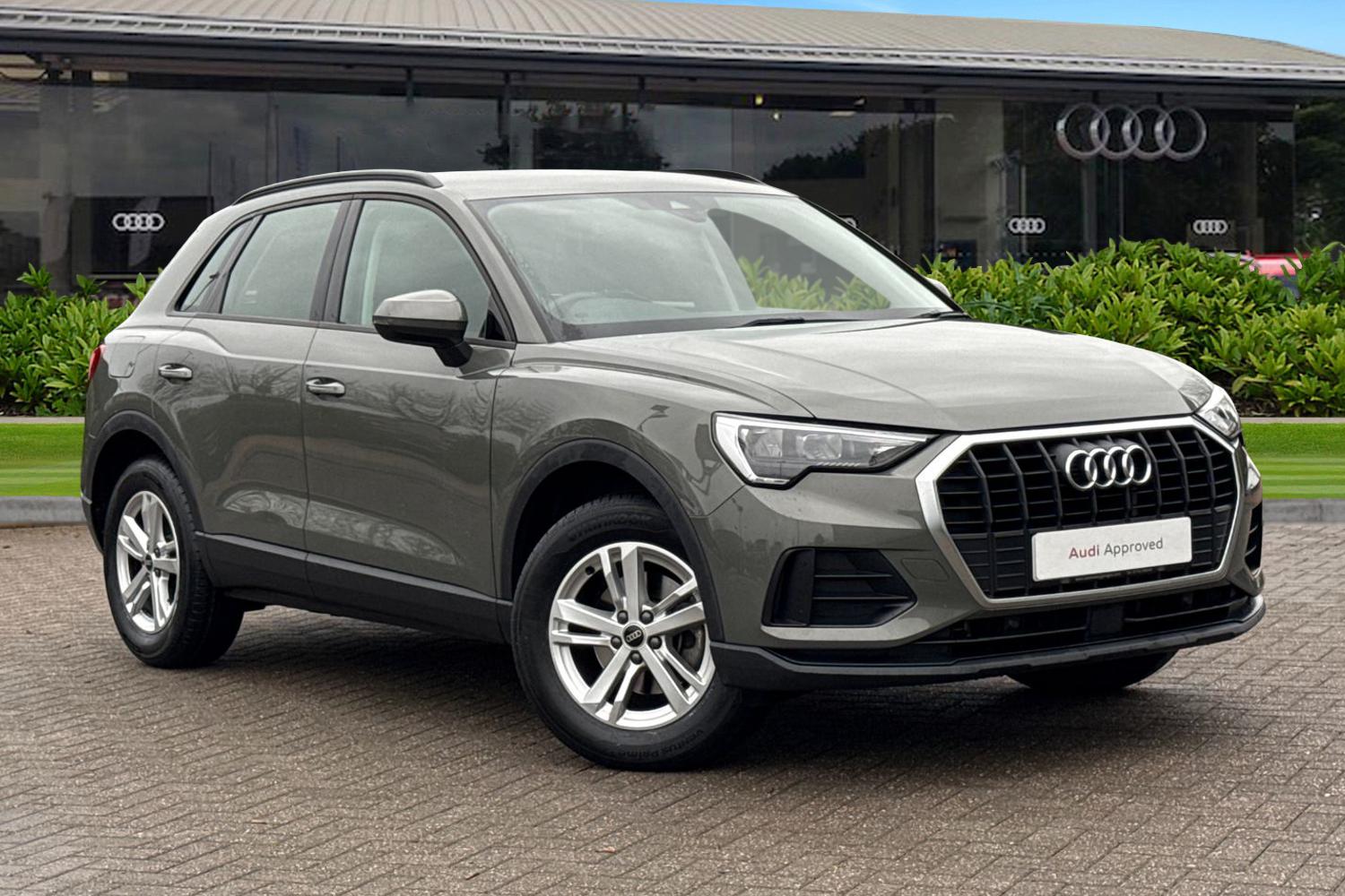 Main listing image - Audi Q3