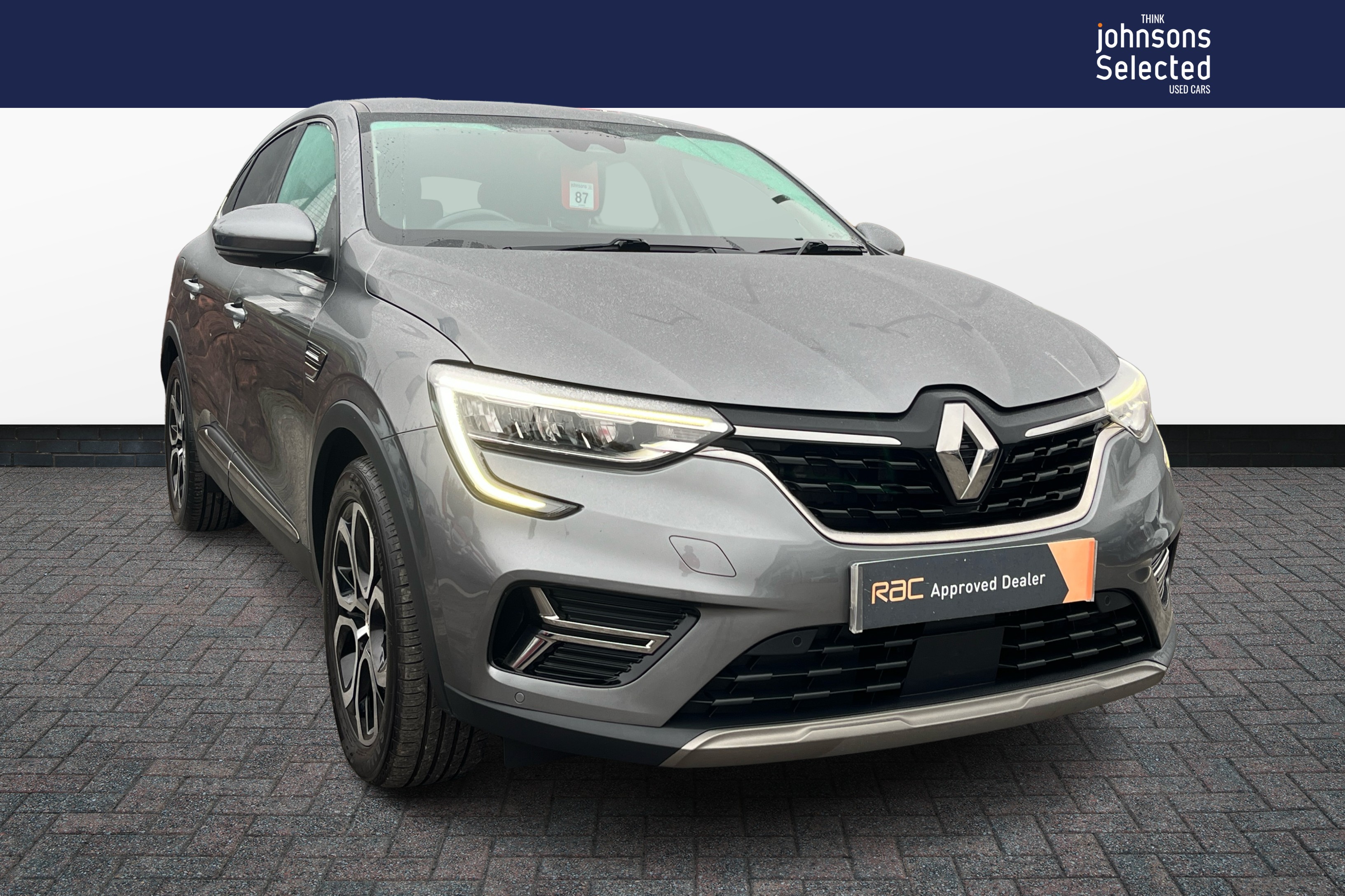 Main listing image - Renault Arkana