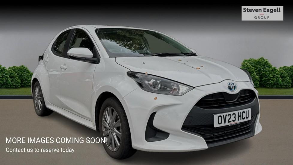 Main listing image - Toyota Yaris