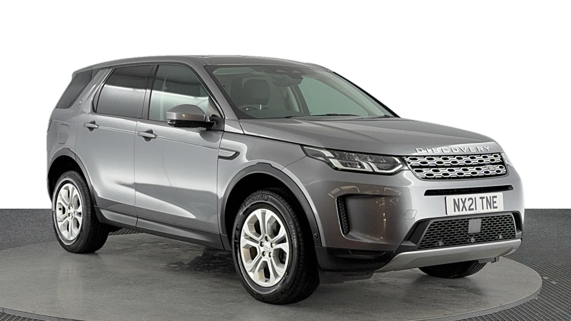 Main listing image - Land Rover Discovery Sport