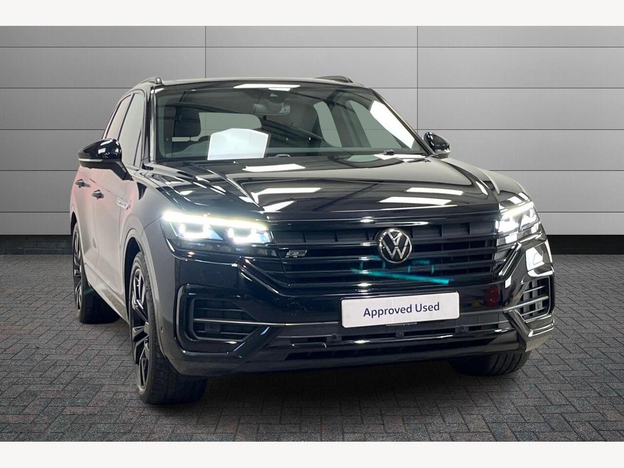 Main listing image - Volkswagen Touareg