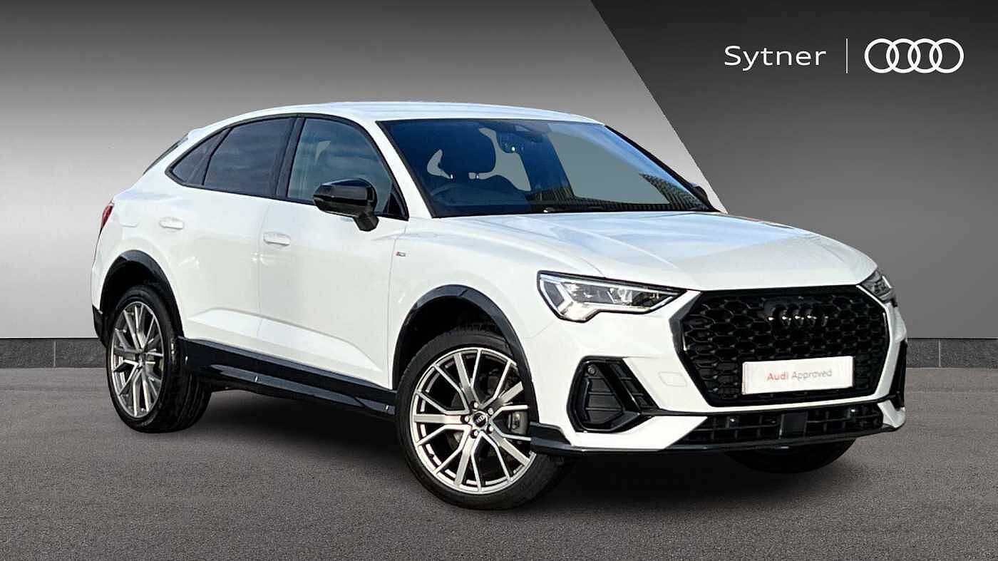 Main listing image - Audi Q3