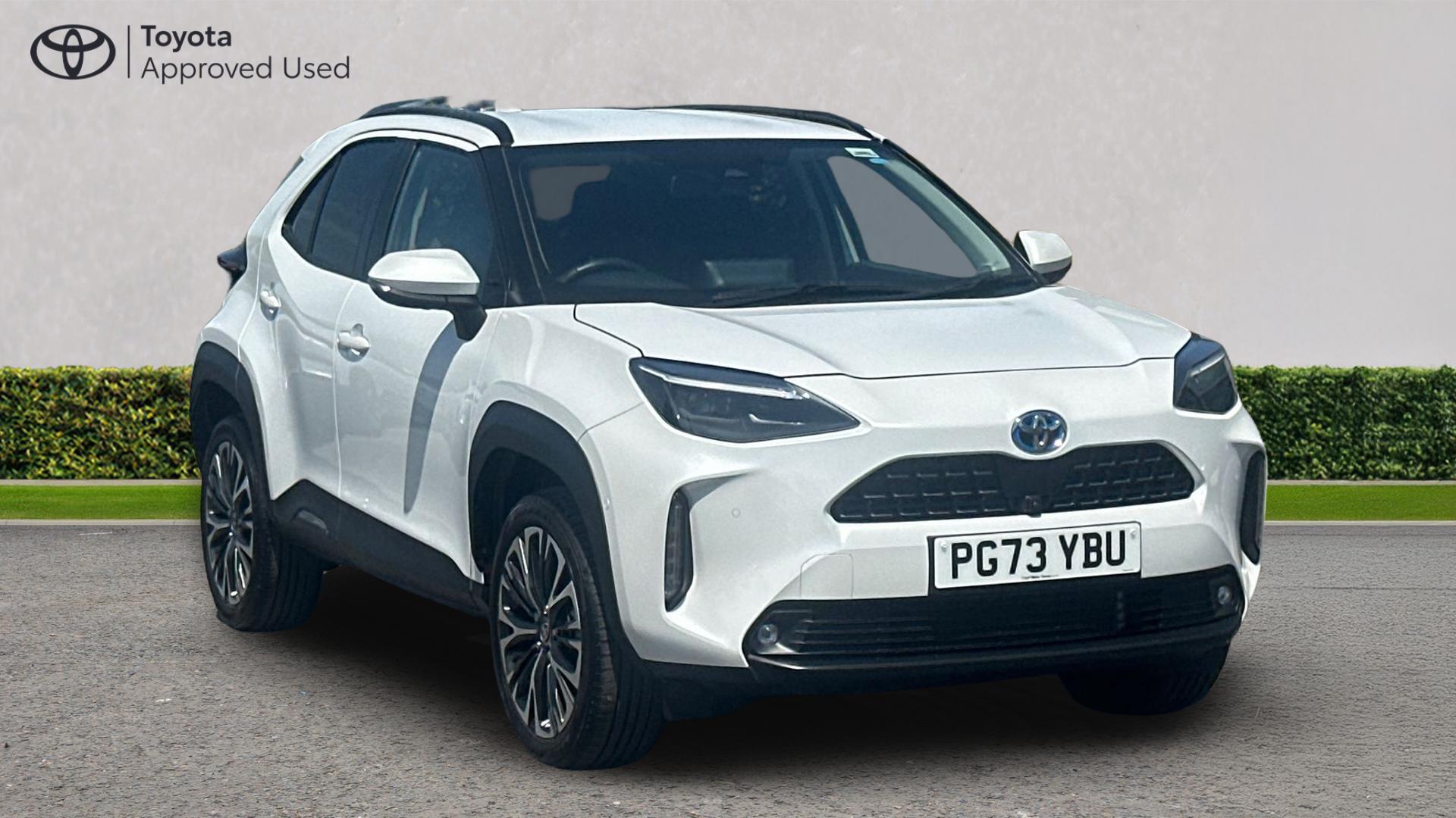 Main listing image - Toyota Yaris Cross