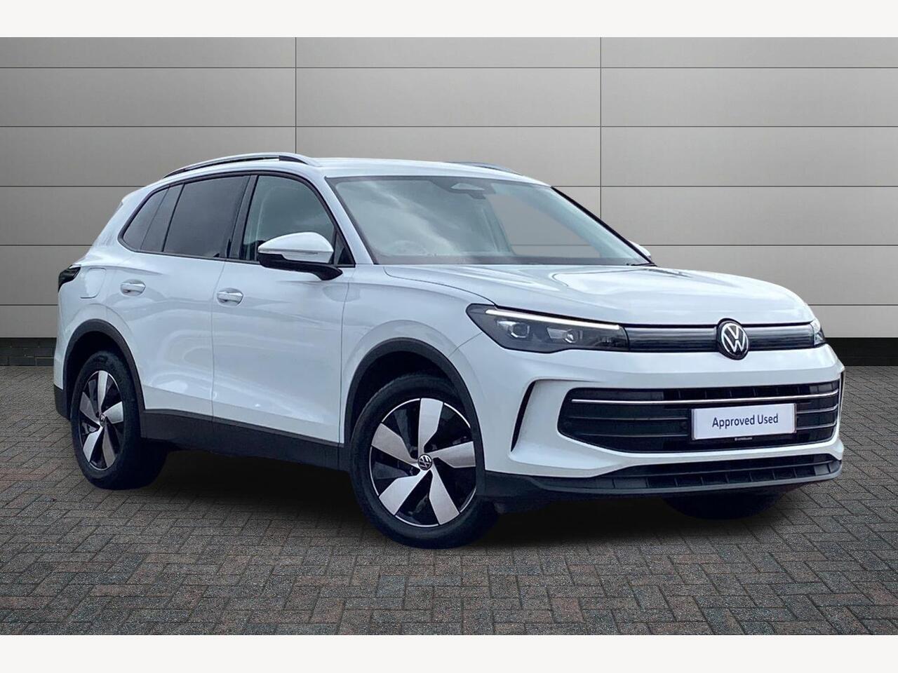 Main listing image - Volkswagen Tiguan