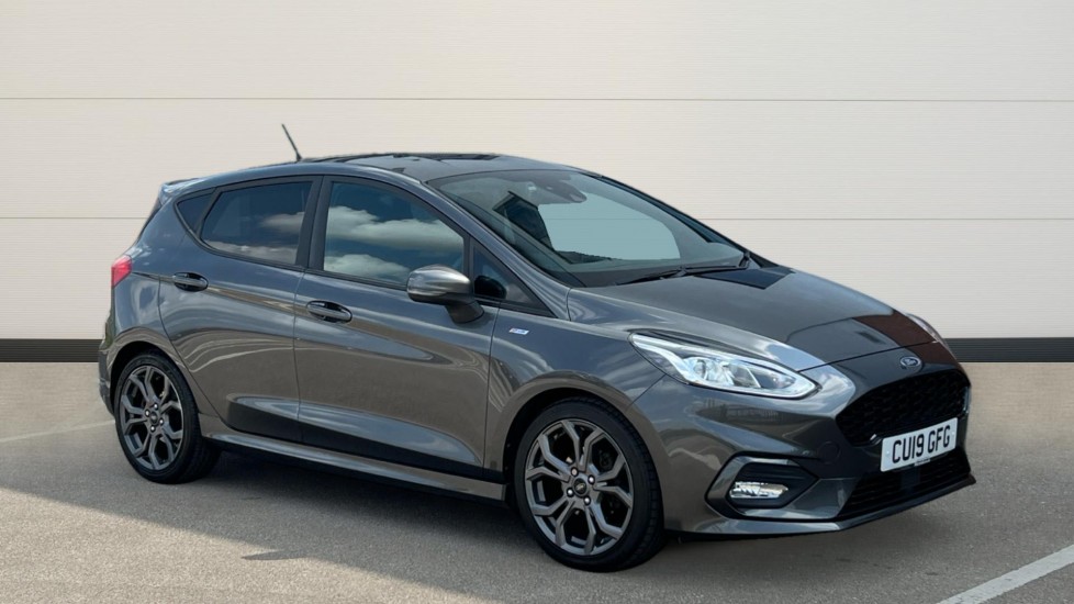 Main listing image - Ford Fiesta