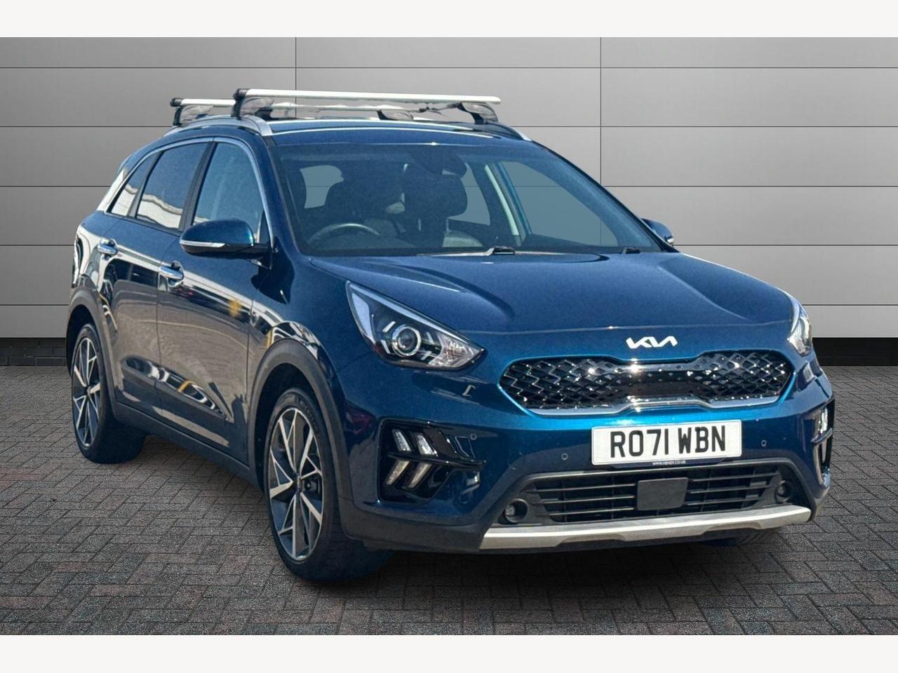 Main listing image - Kia Niro