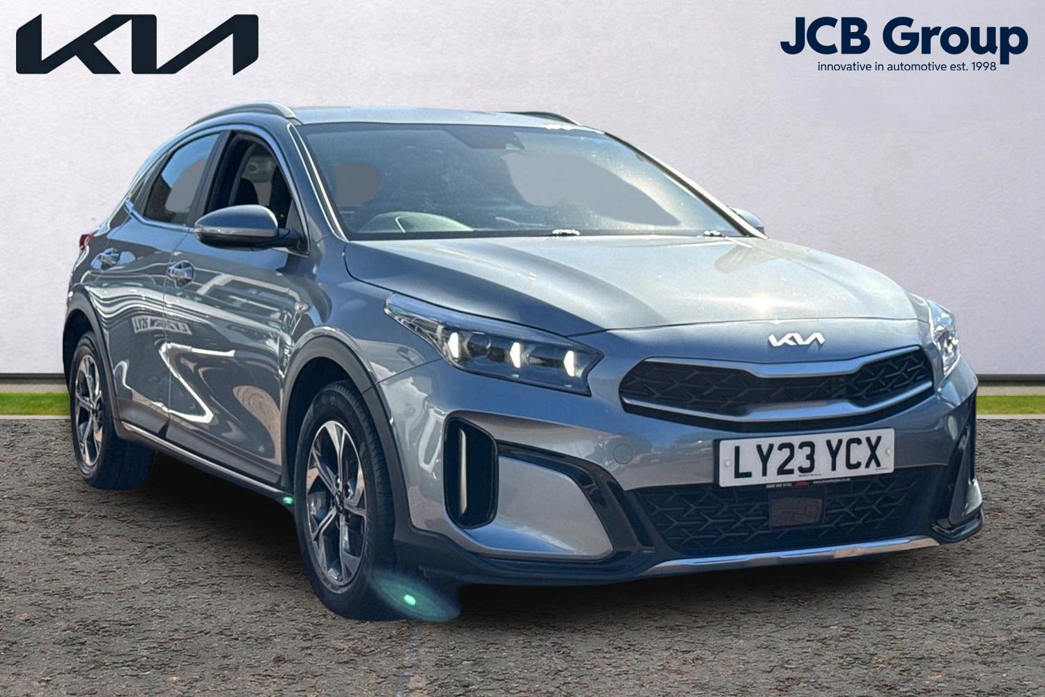 Main listing image - Kia XCeed