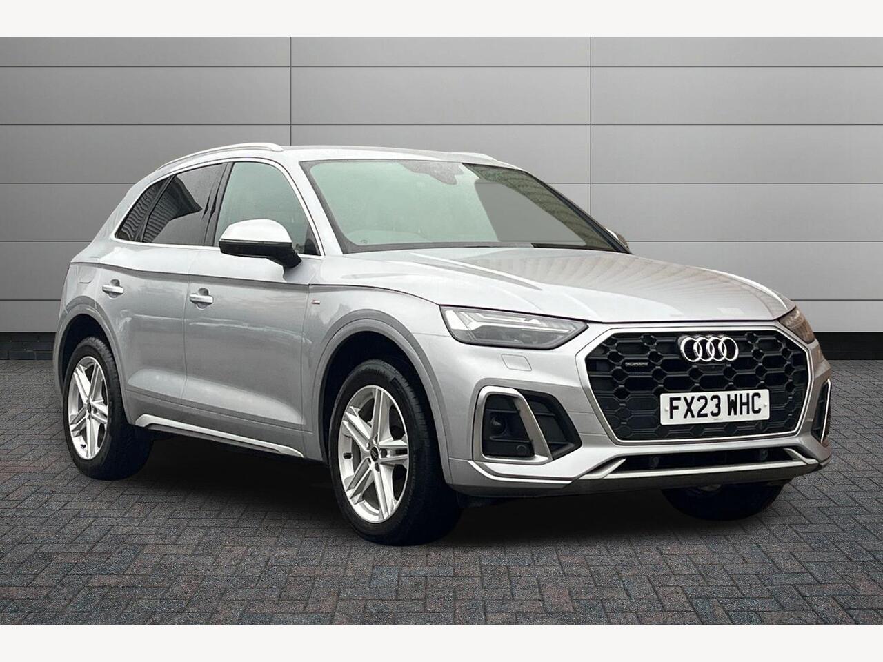 Main listing image - Audi Q5