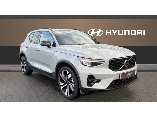 Main listing image - Volvo XC40
