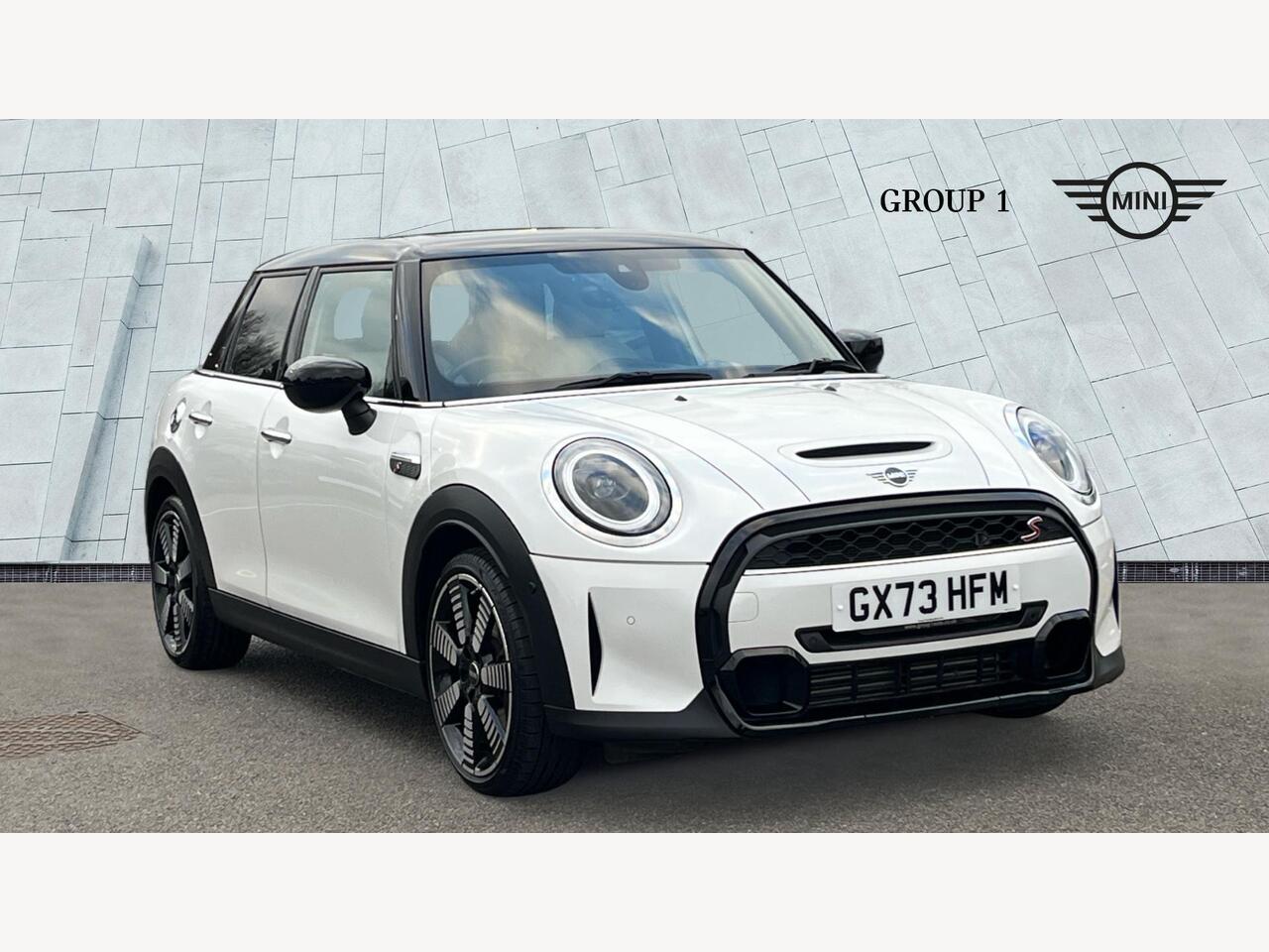 Main listing image - MINI Hatchback 5dr