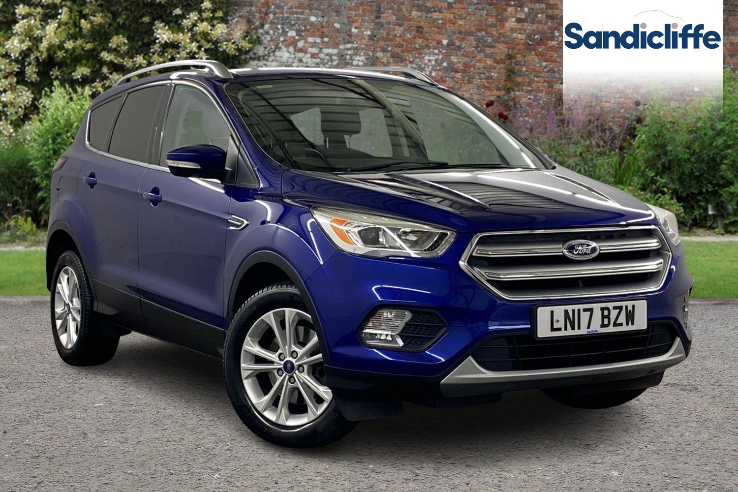 Main listing image - Ford Kuga