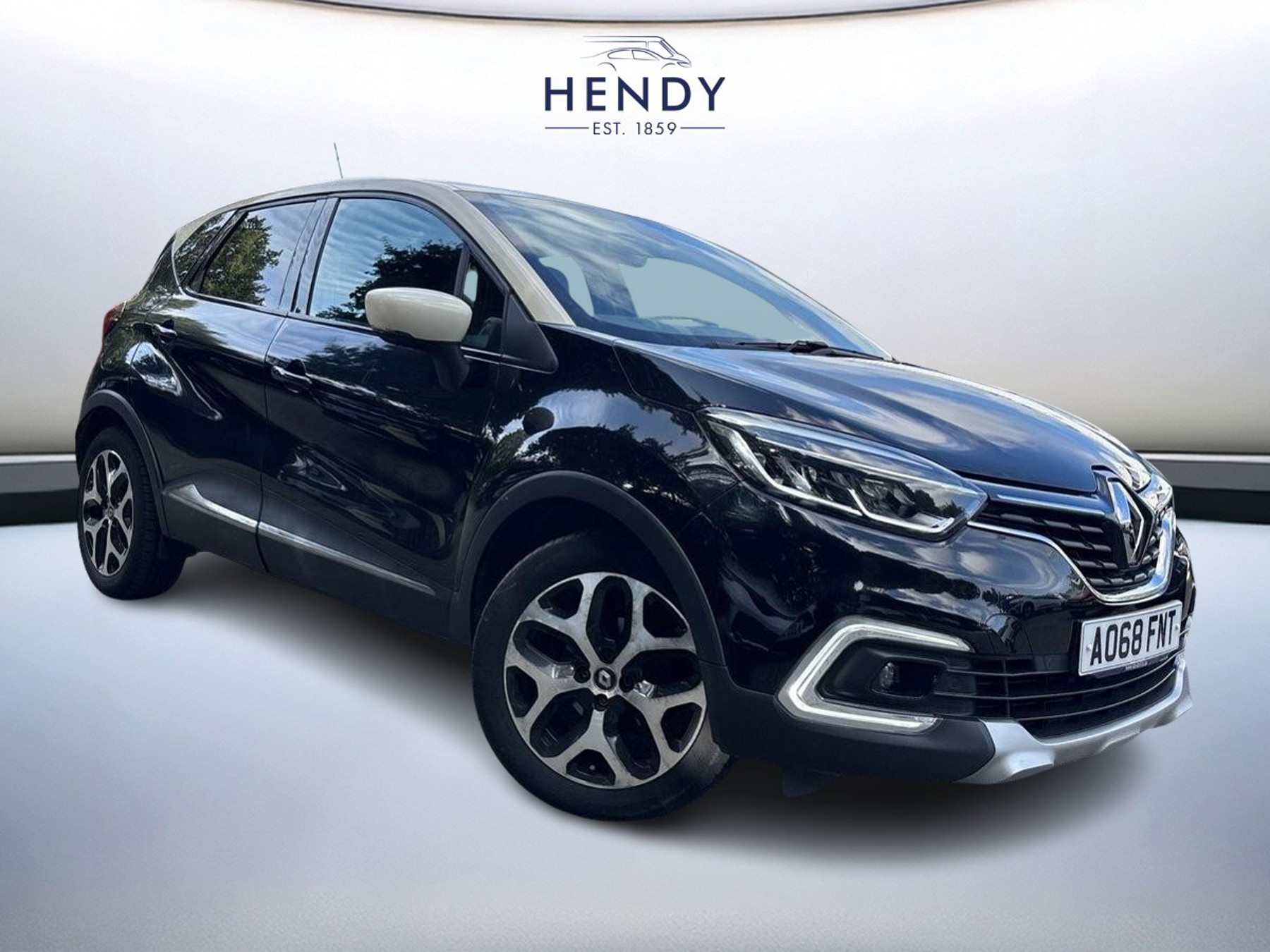 Main listing image - Renault Captur