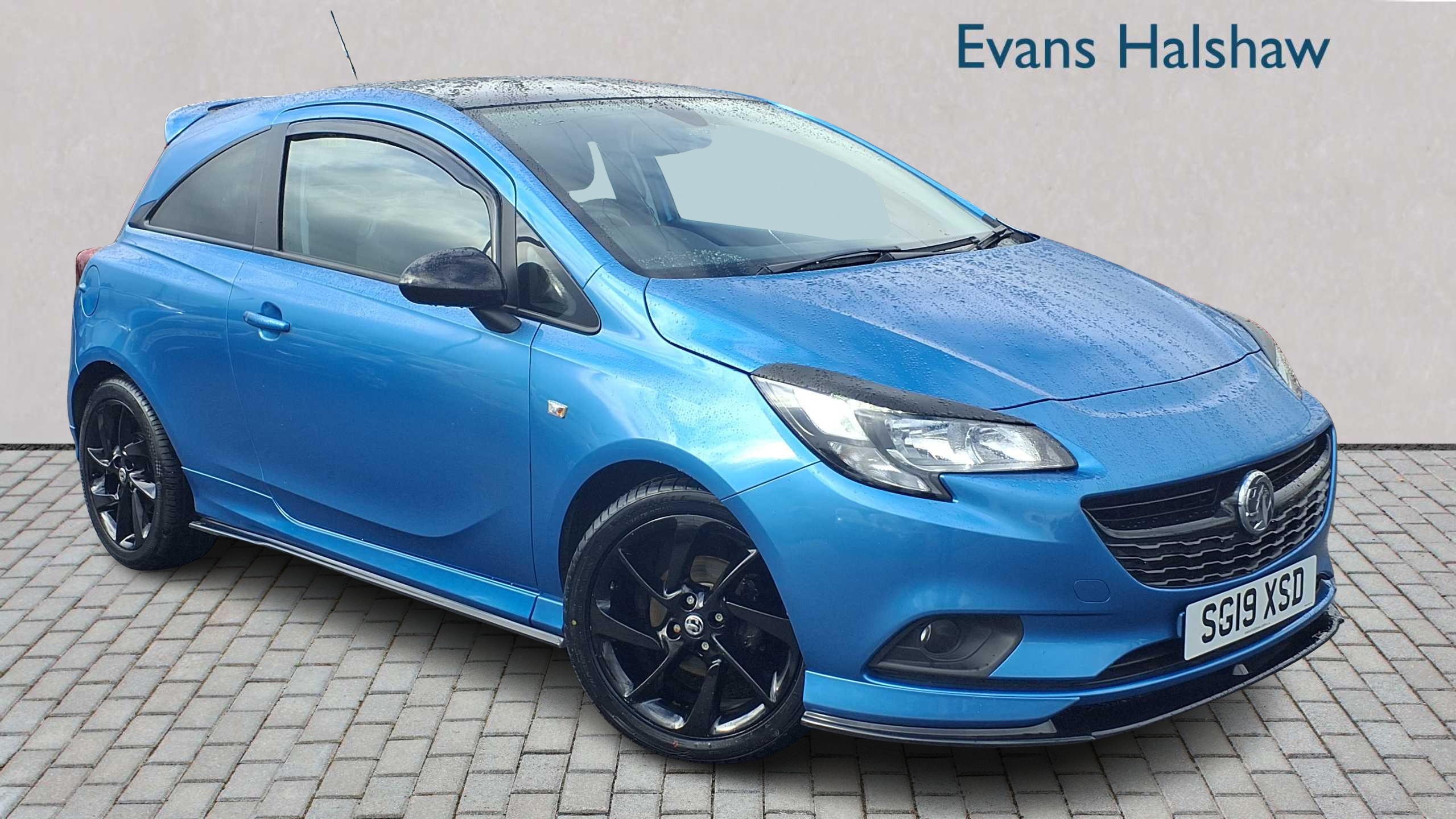 Main listing image - Vauxhall Corsa