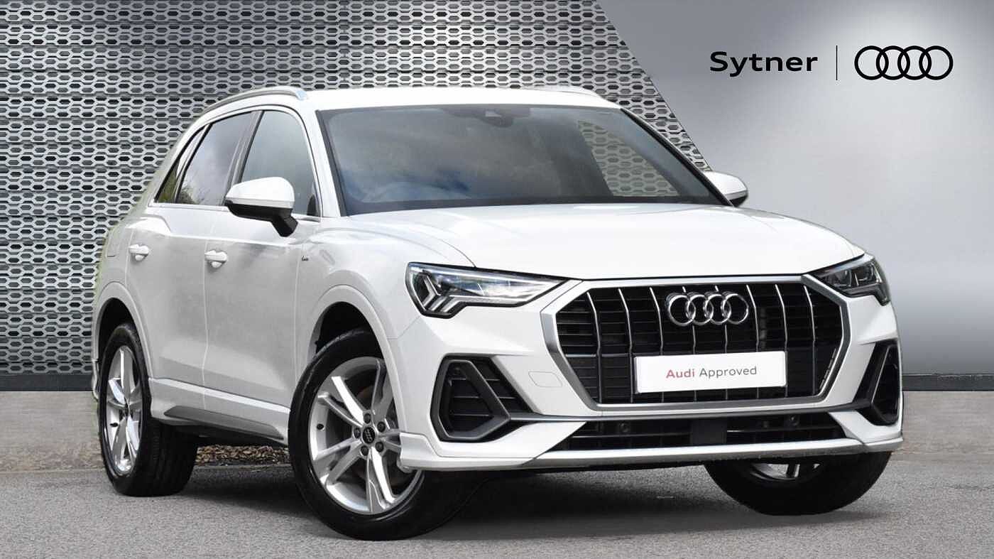 Main listing image - Audi Q3