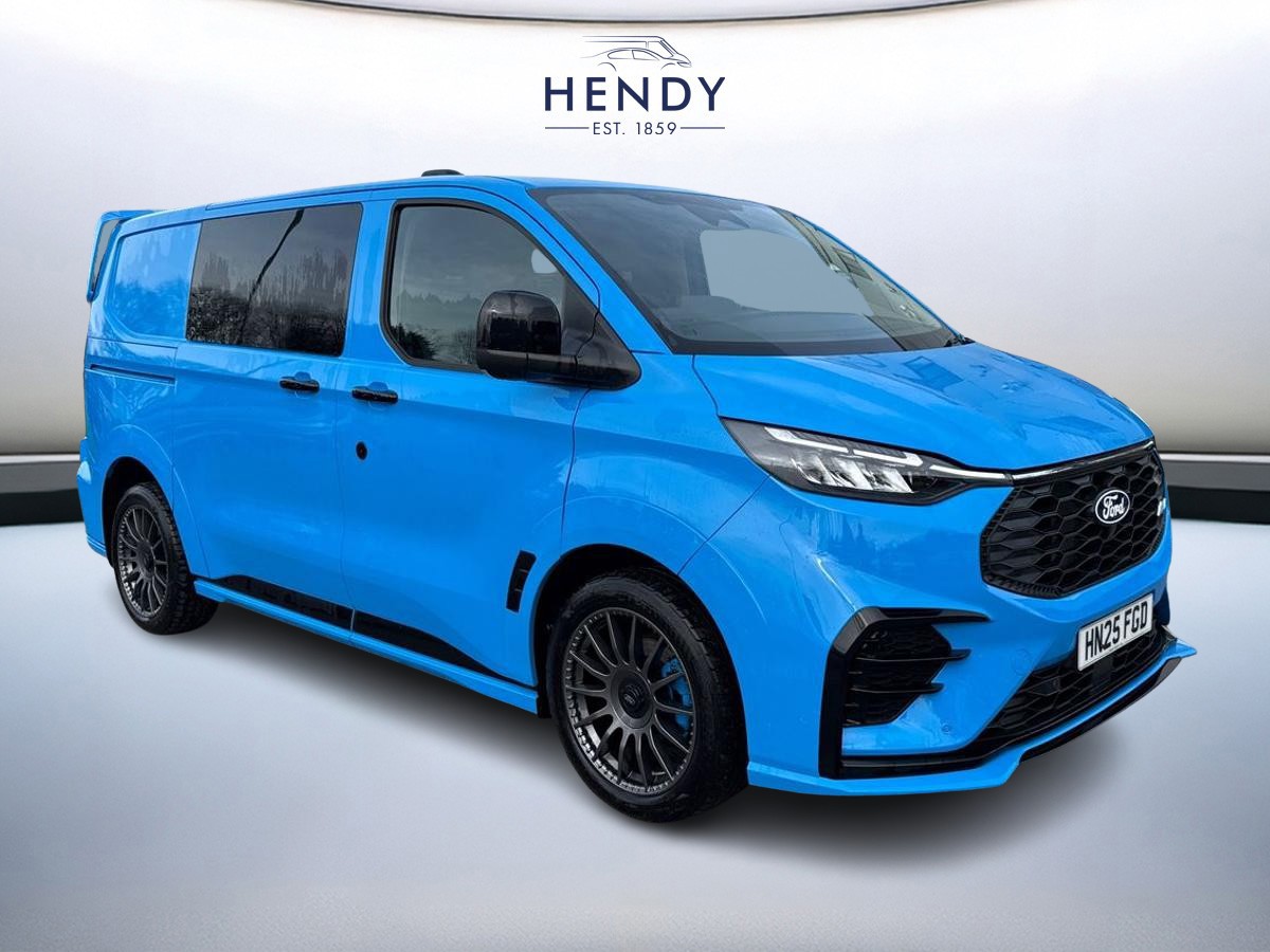 Main listing image - Ford Transit Custom