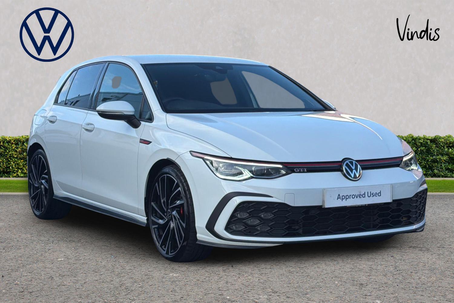 Main listing image - Volkswagen Golf