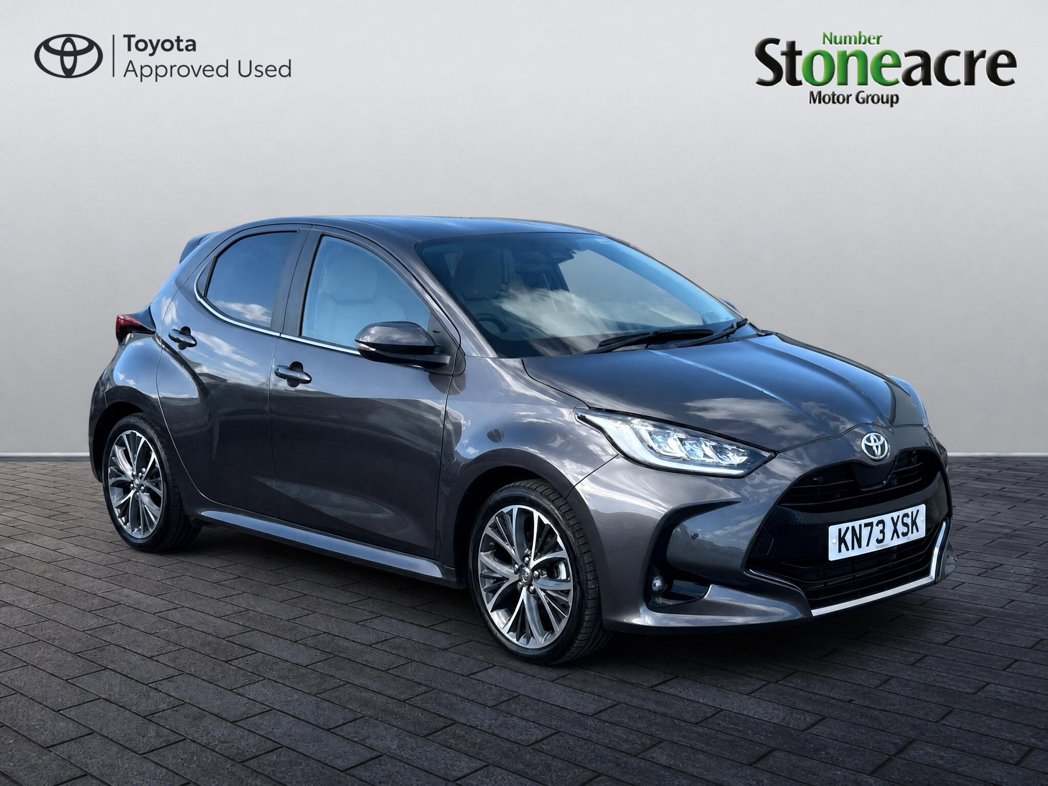 Main listing image - Toyota Yaris