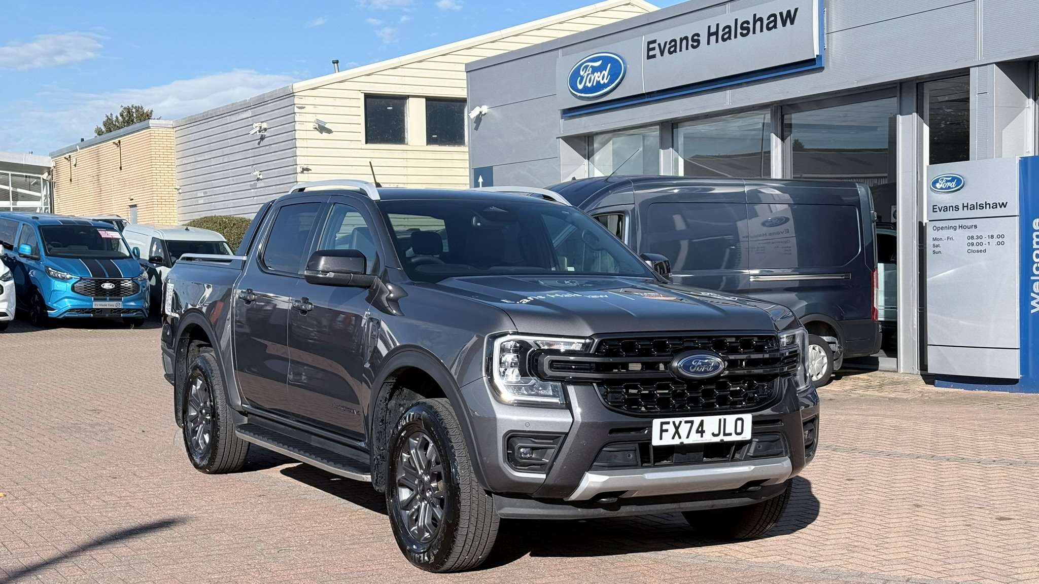 Main listing image - Ford Ranger