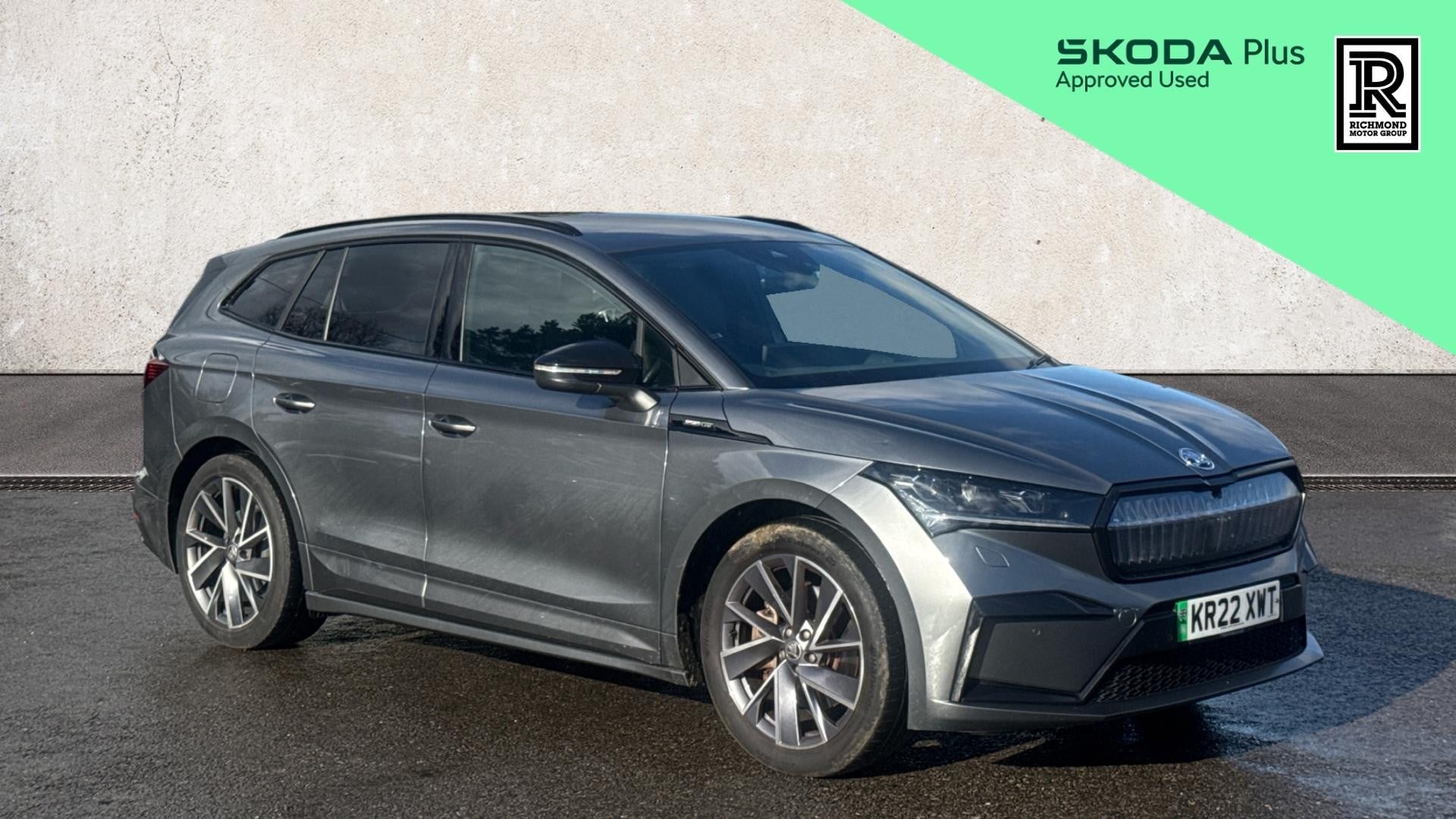 Main listing image - Skoda Enyaq