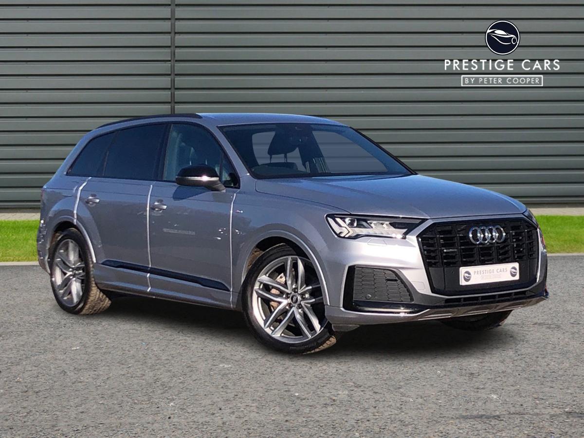 Main listing image - Audi Q7