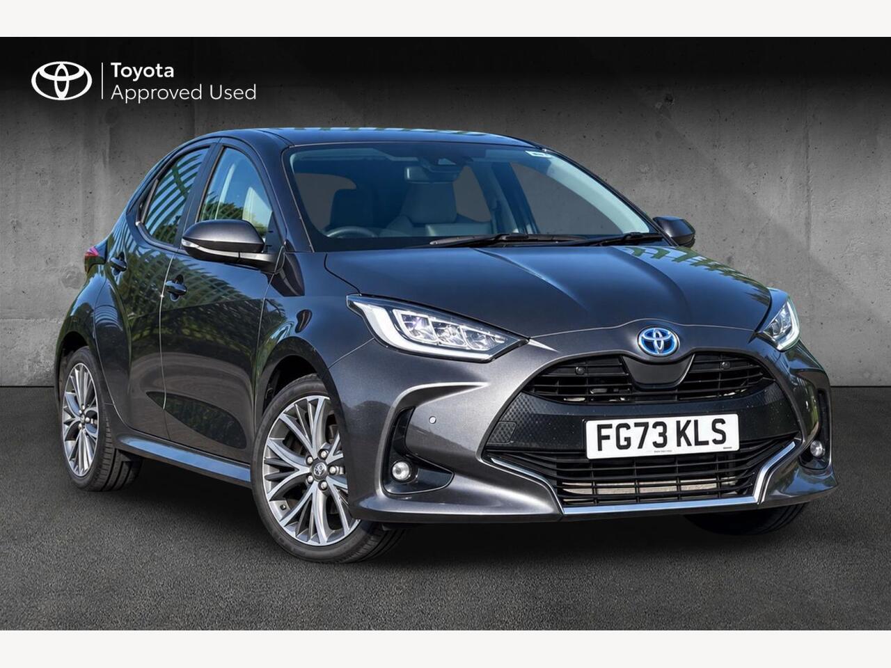 Main listing image - Toyota Yaris