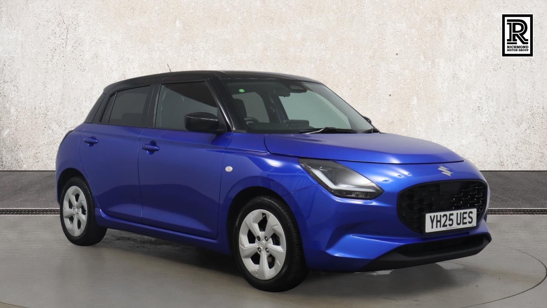 Main listing image - Suzuki Swift